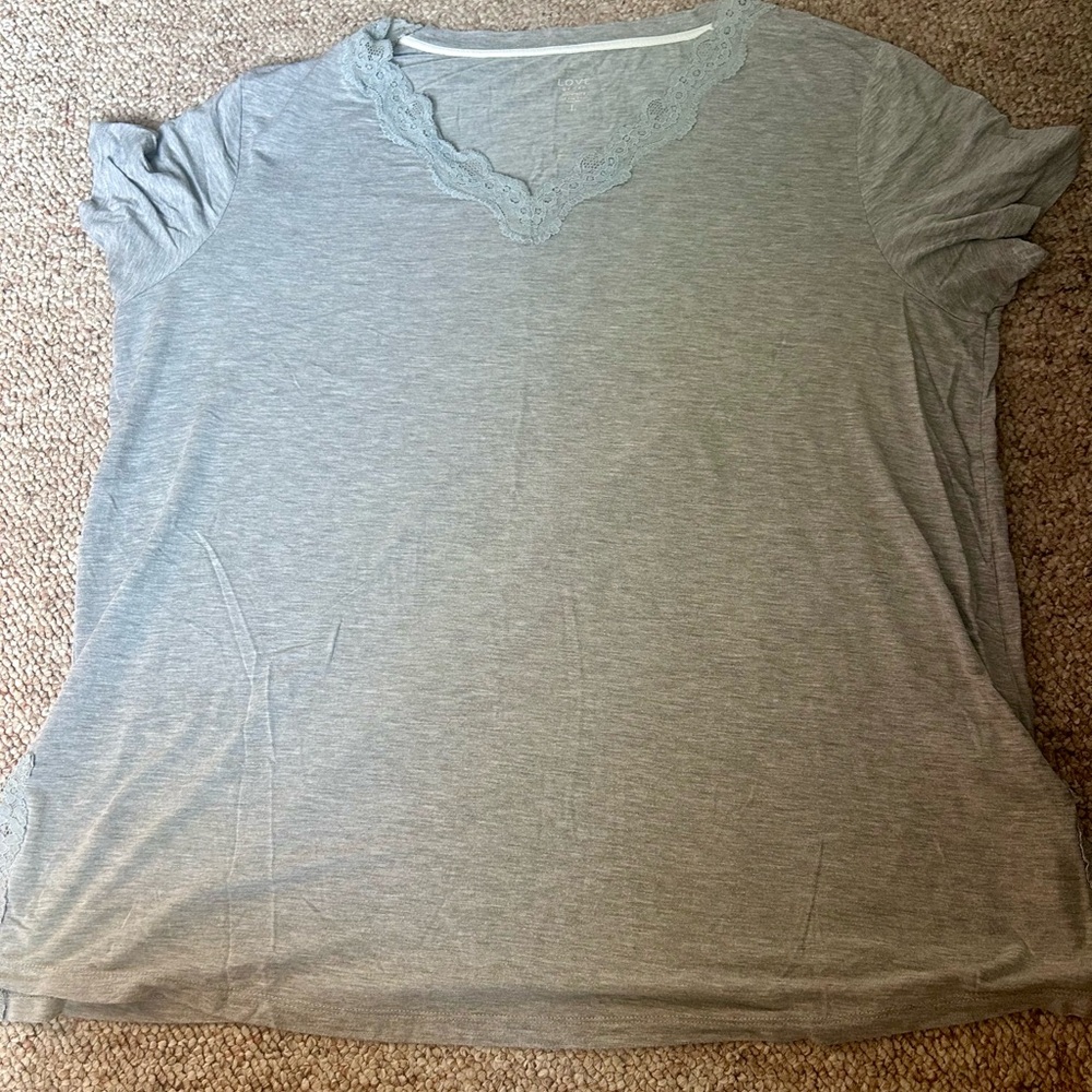 GAP Love Light Gray Women's Maternity Pajama Top